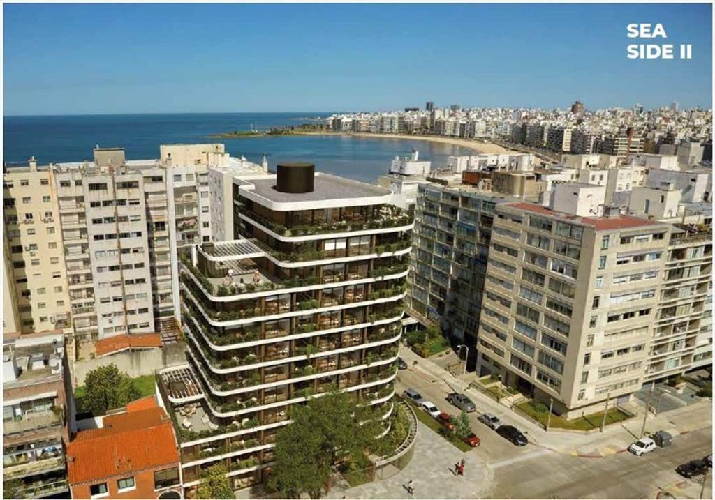 VENTA Apto POCITOS en POZO 1 dorm SEA SIDE 2
