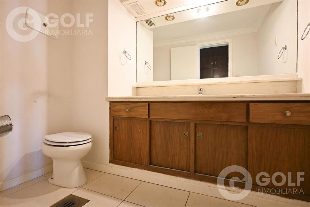 Apartamento en venta de 4 dormitorios en Puerto de Buceo