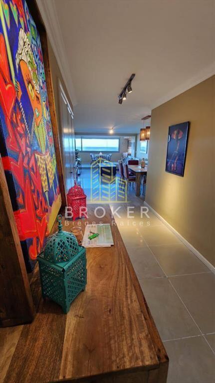 Venta Apartamento 3 dormitorios Vista al Mar en