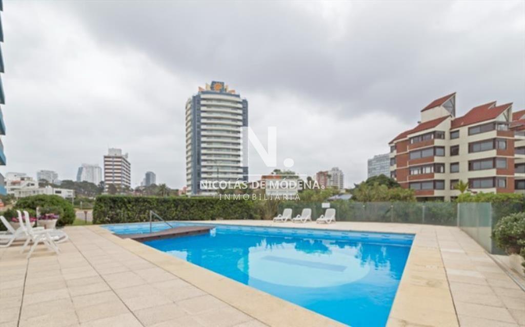 Apartamento en Punta del Este, Brava