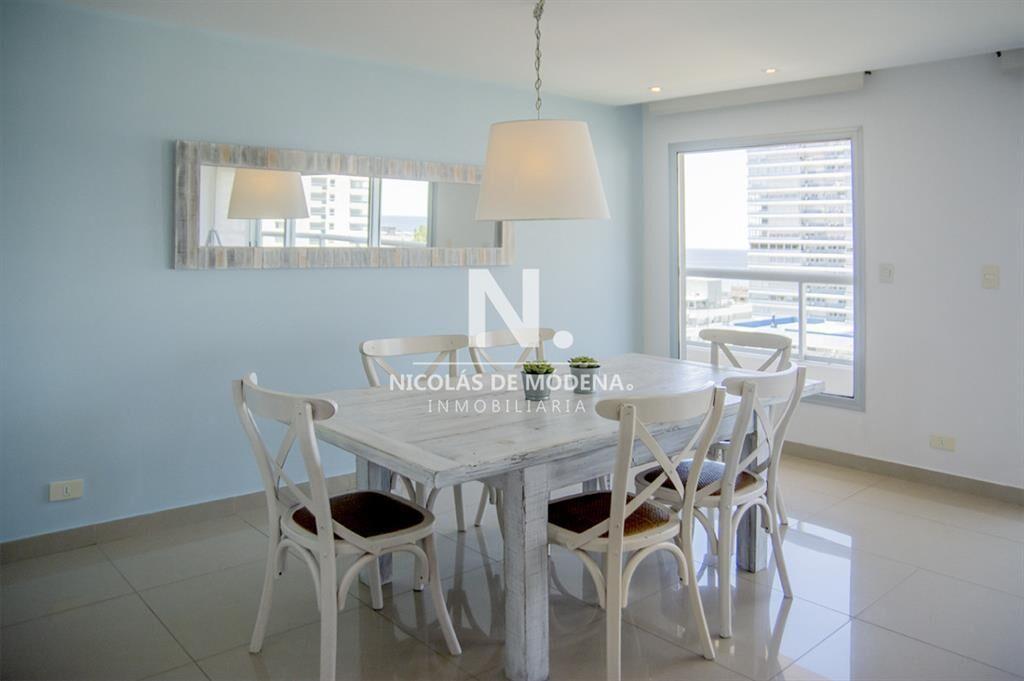 Apartamento de 3 dormitorios en Brava Biarritz,