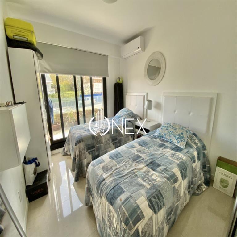 Se vende apartamento en Punta del Este.