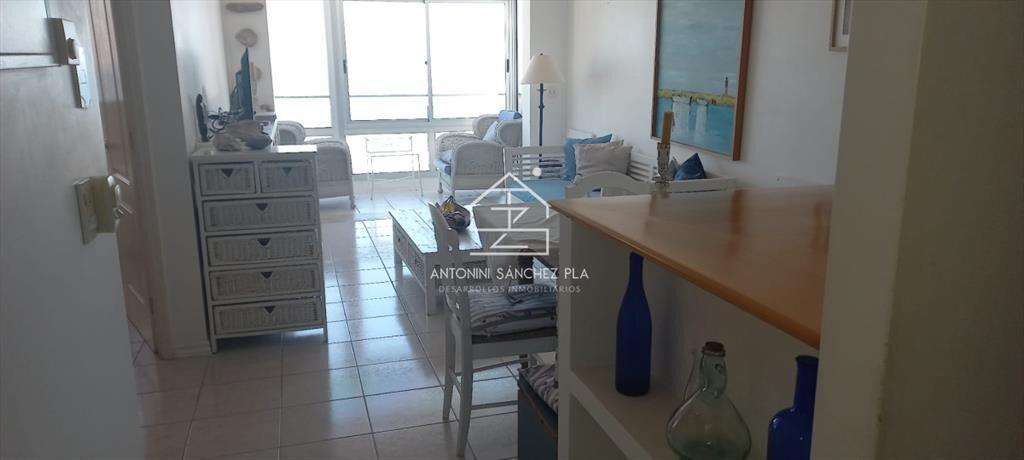 apartamento en alquiler, edificio con piscina