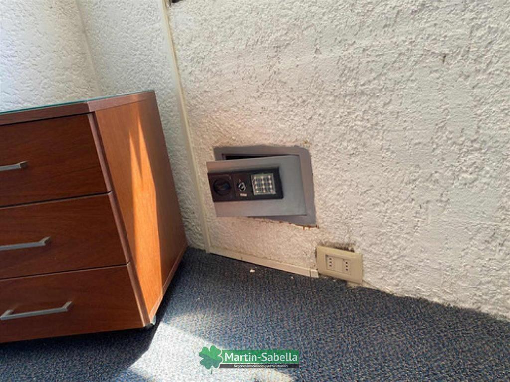 Oficina en Venta - Ciudad Vieja