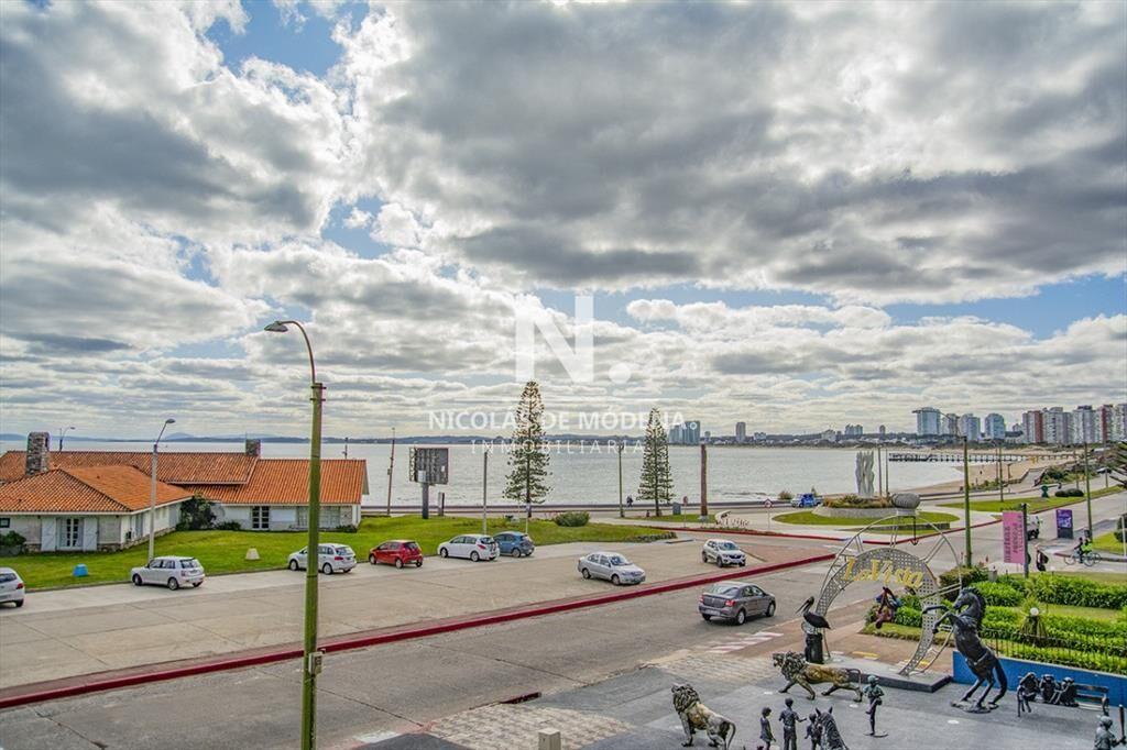 Apartamento 3 dormitorios con inmejorable vista!