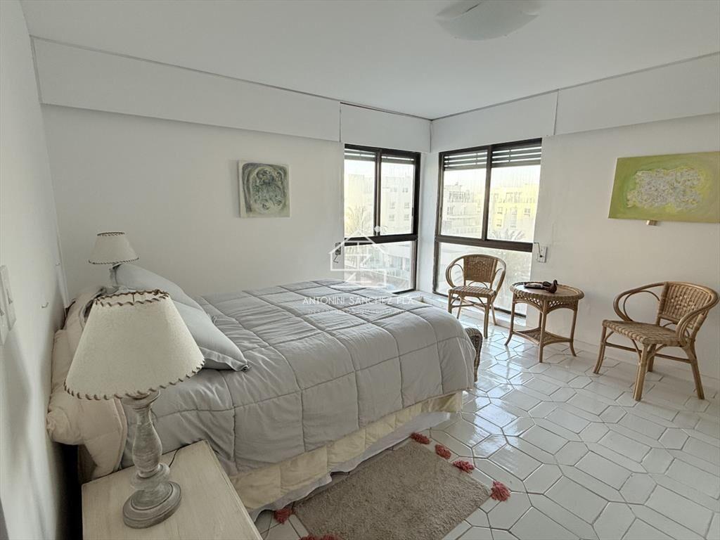 Venta apartamento 4 dormitorio en Península, del