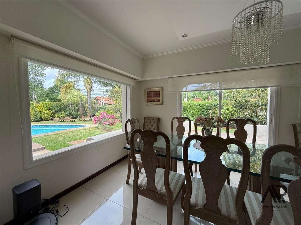 Casa en venta c/ cochera en Carrasco