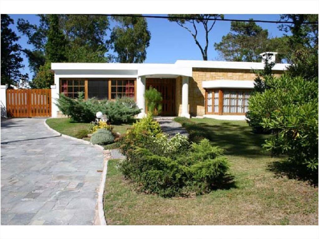 En venta y  alquiler de temporada... Espectacular casa en p