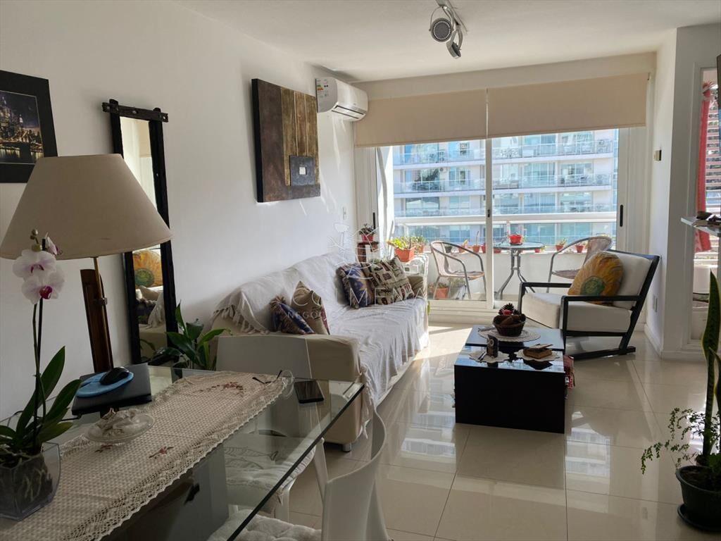 Departamento de 1 dormitorio en venta en torre