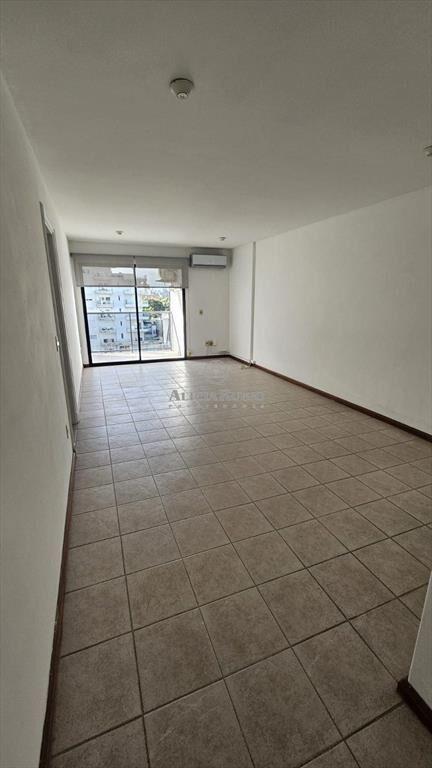 APARTAMENTO EN GOLF DE 2 DORMITORIOS Y 2 BAÑOS CON GARA...