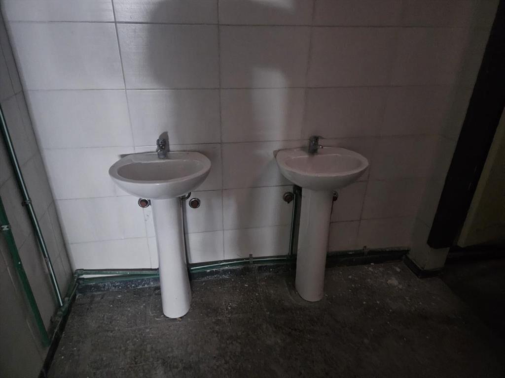Julio Herrera y Obes proximo Uruguay, 532 m2 , deposito + o