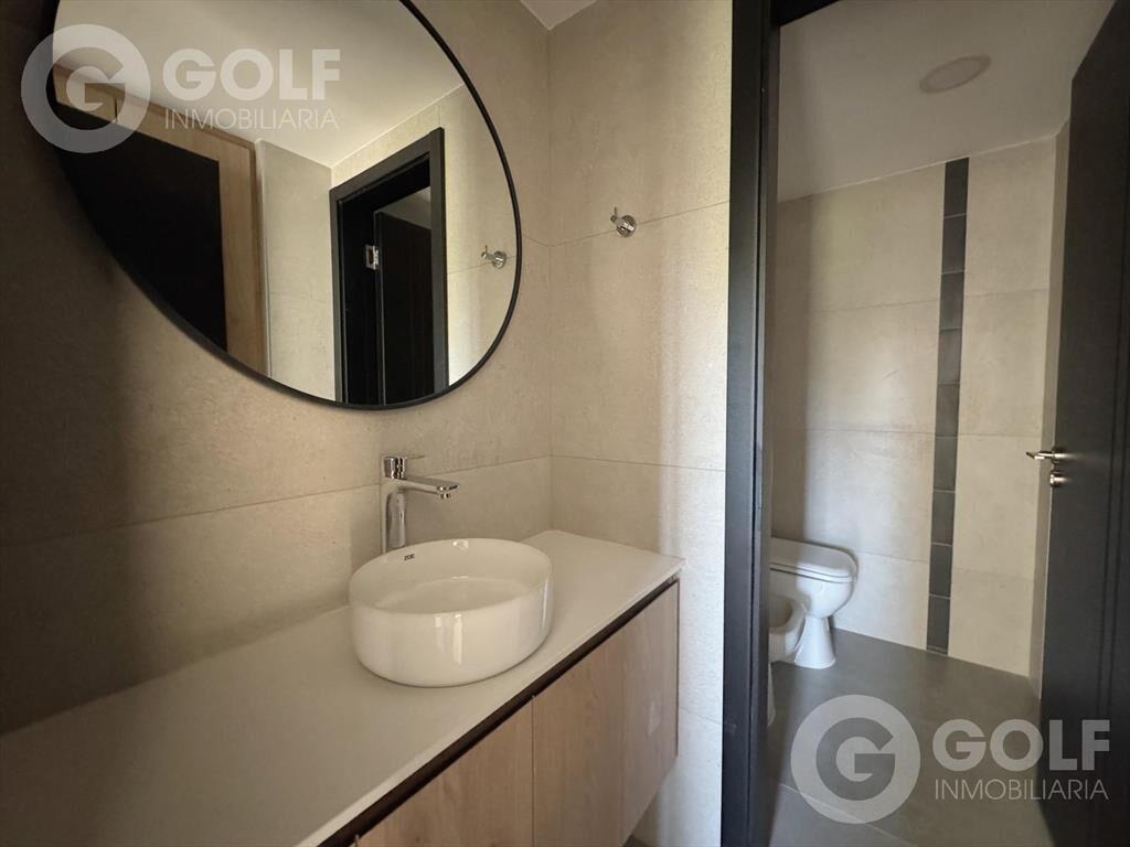 Venta de Apartamento de 2 Dormitorios en Barra de Carrasco