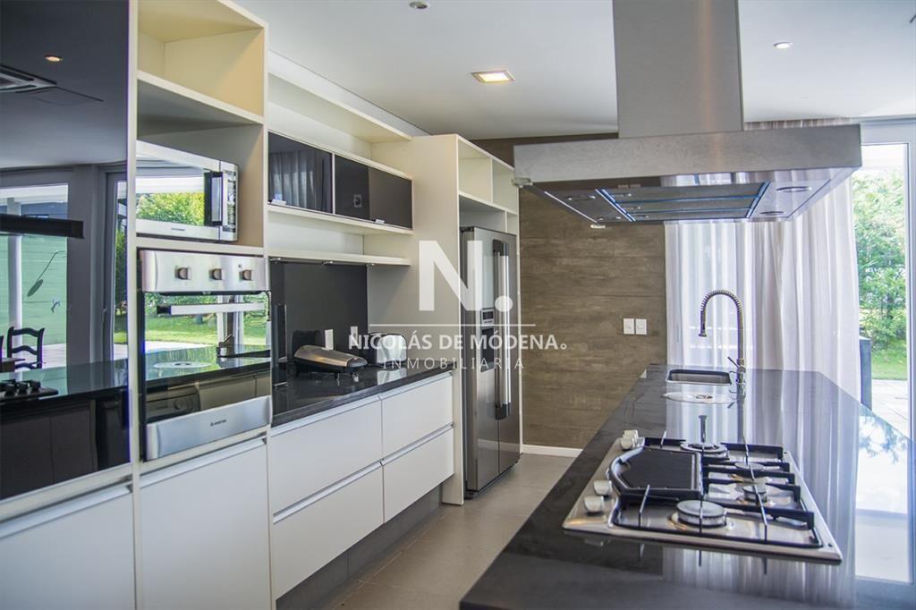 Casa en barrio privado Boulevard Park, Playa del