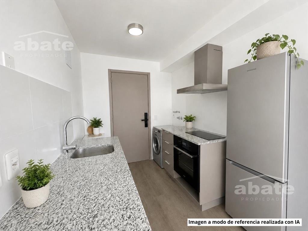 Monoambiente en venta con terraza al frente. Ideal inversió