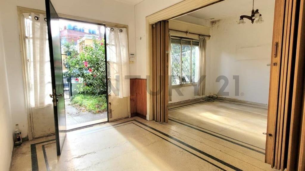VENTA  CASA LA BLANQUEADA  4 dormitorios, Garaje, fondo 4...