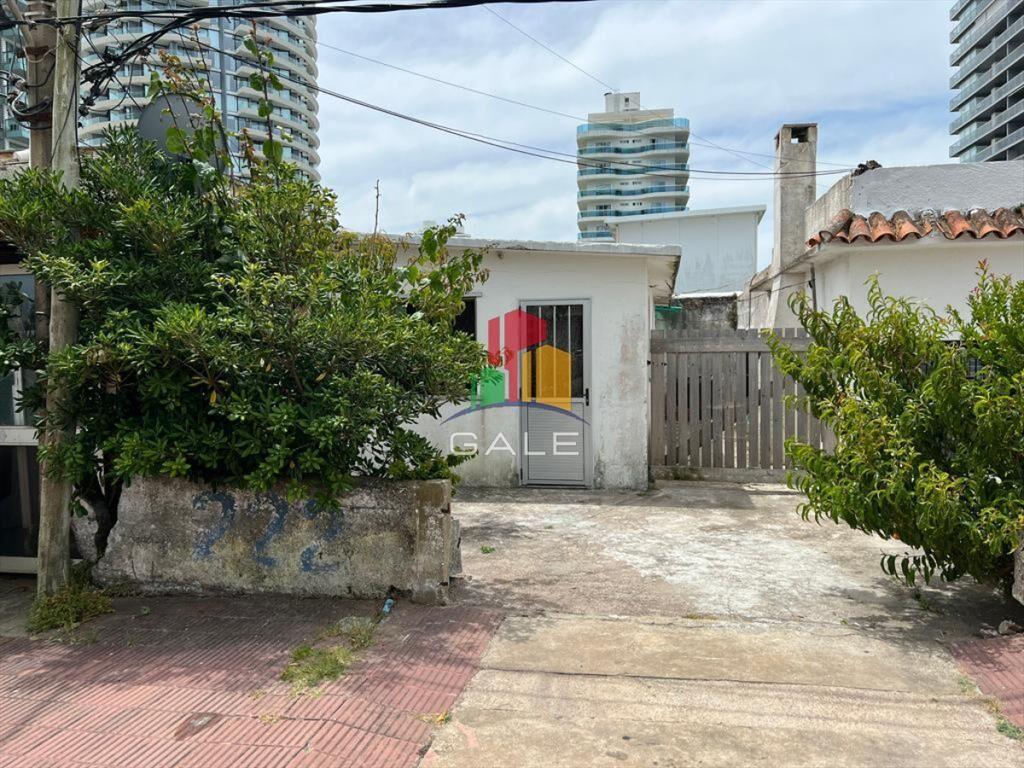 TERRENO CON CASA PARA INVERSIÃ?N LA PASTORA 217 M