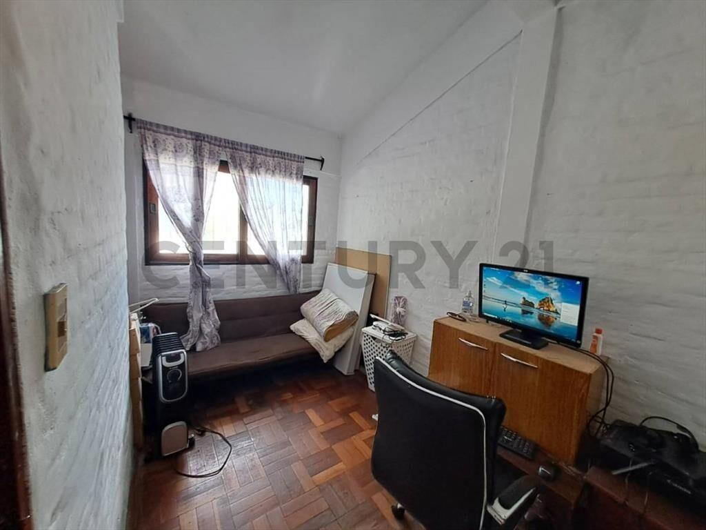 Venta dúplex-2 dorm más apto al fondo/Barbacoa/Cochera-Po...
