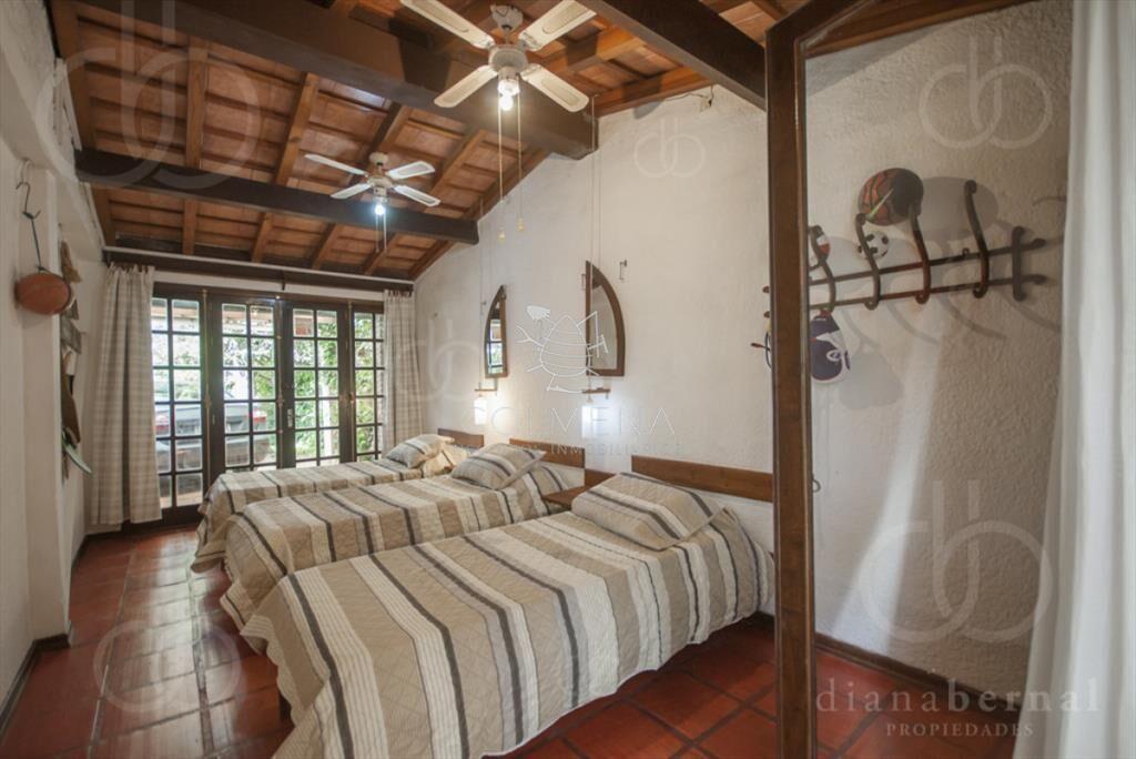 Casa alquiler Pinares, Punta del Este, 4 dormitorios, pisci