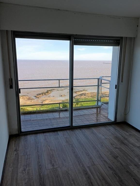 Venta Monoambiente con balcón Rambla de Malvín