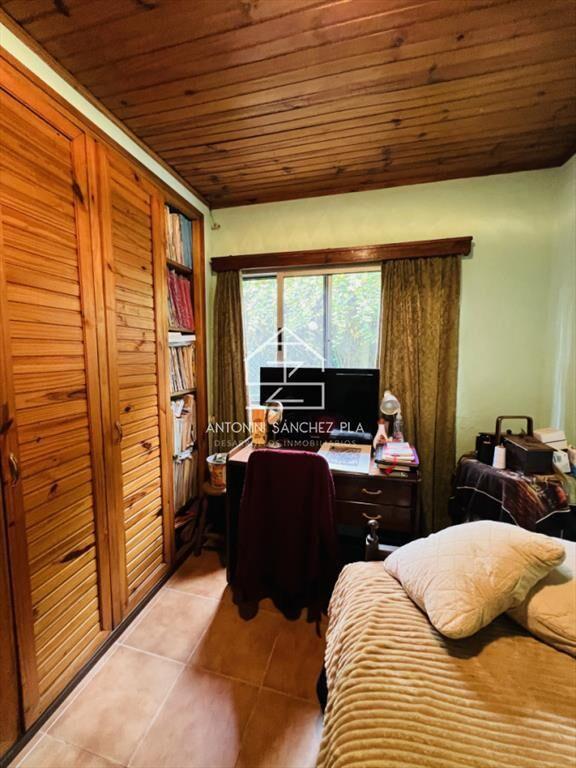 Casa en Venta a media cuadra Boulevard Artigas -