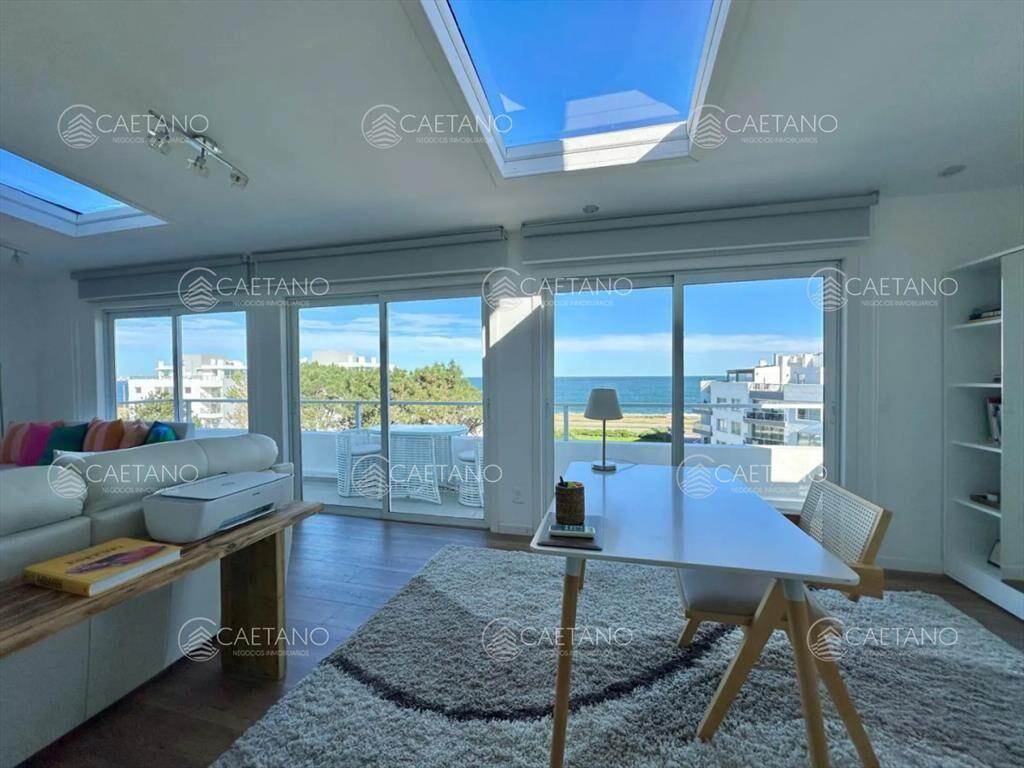 Venta. Triplex. Punta del Este
