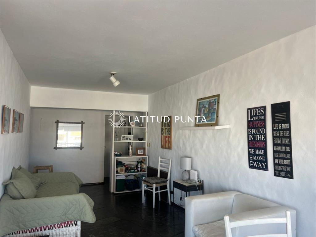 Apartamento 2 dormitorios. Península