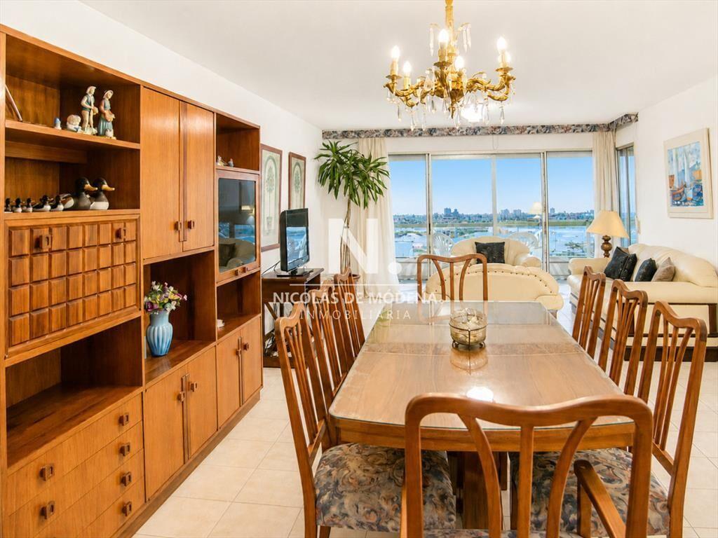 Departamento de 3 dormitorios en venta - El