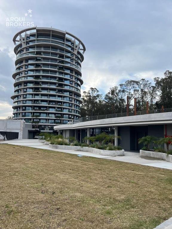 Apartamento de un dormitorio en venta en Parque Roosevelt -