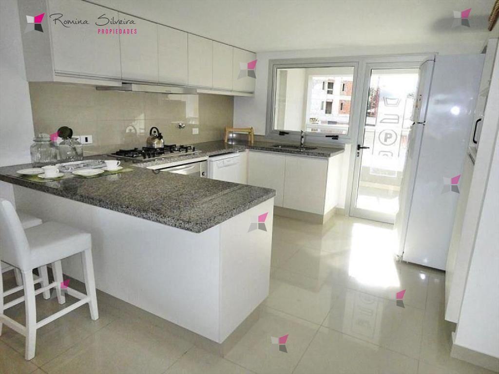 VENTA DE APARTAMENTO DE 3 DORMITORIOS EN BRAVA PUNTA DEL ES