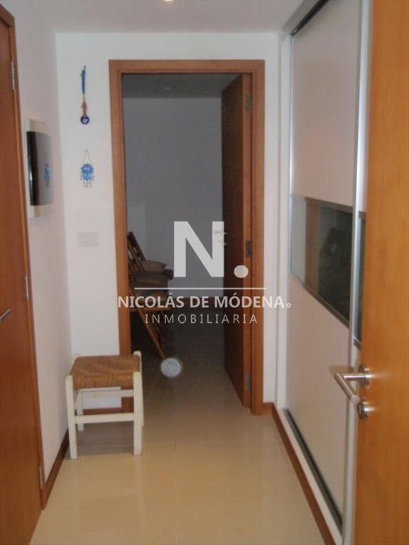 Apartamento en Roosevelt de 2 dormitorios, Punta
