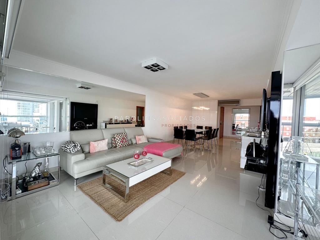 Apartamento en venta de 3 dormitorios en Miami I,