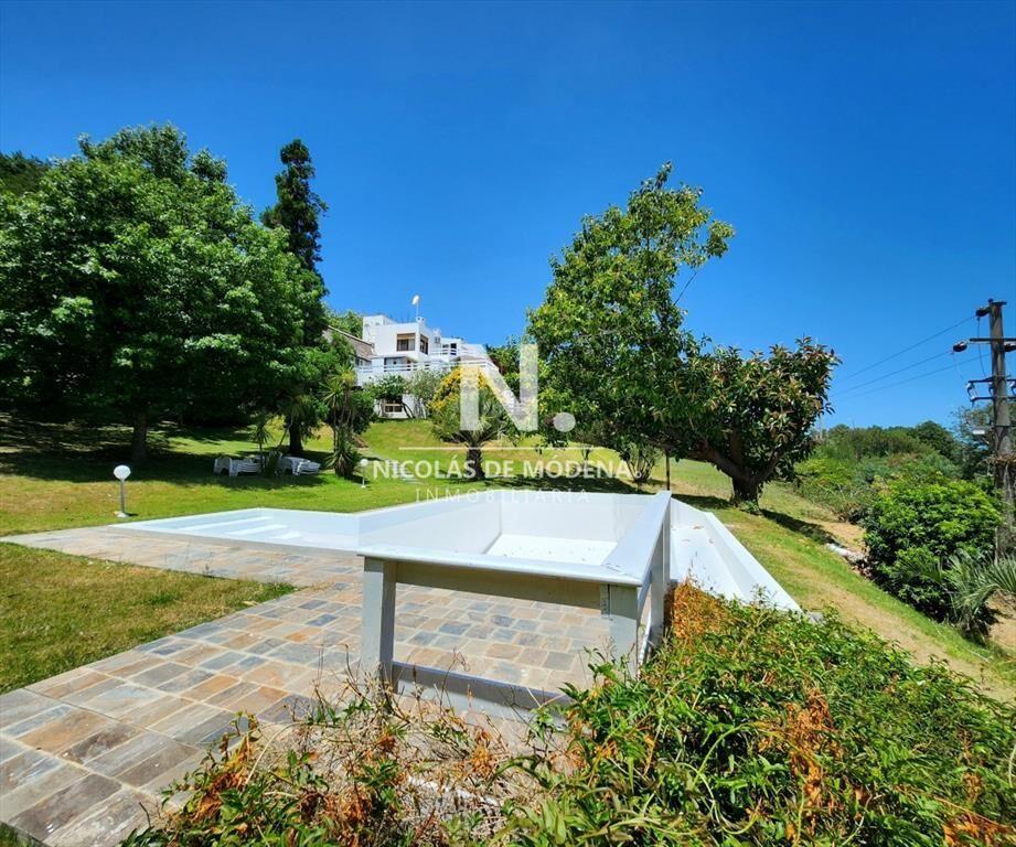 Venta casa tipo posada de 9 apartamentos. Punta