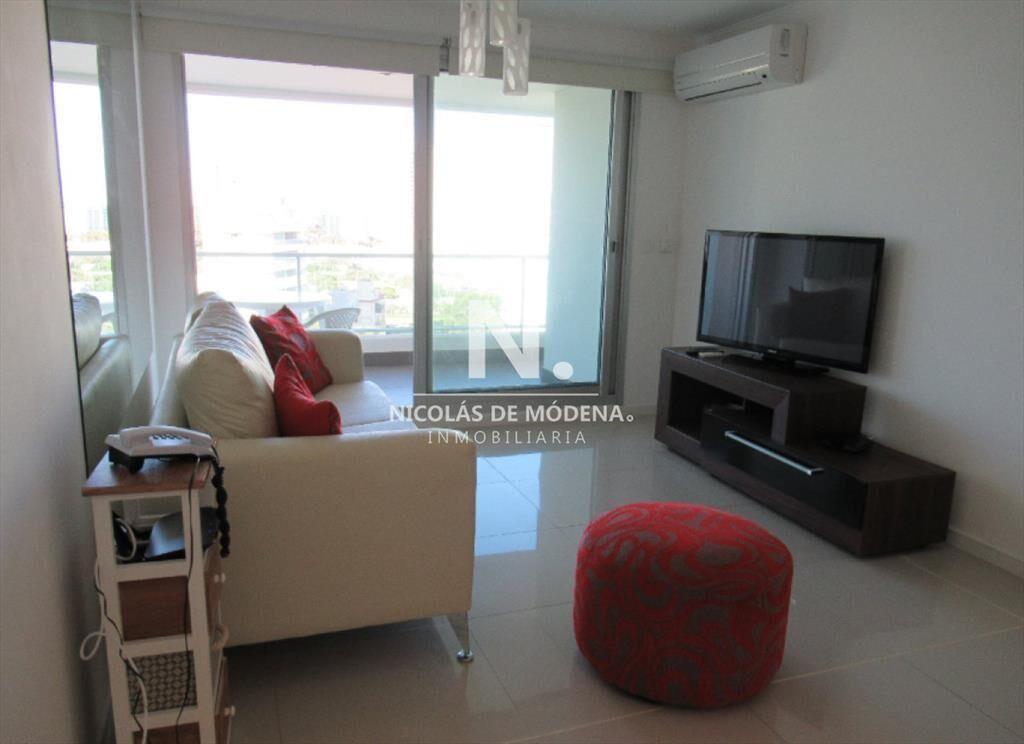 Vende apartamento de 2 dormitorios en Brava, del
