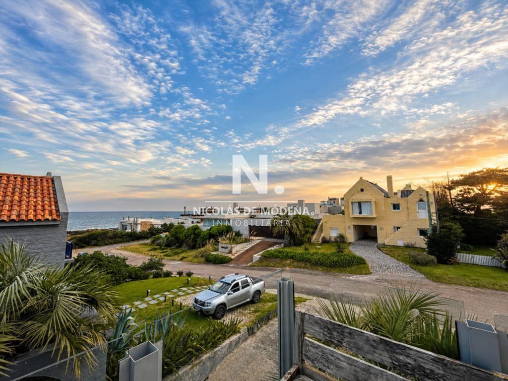 Apartamento en Venta de 3 dormitorios en La Barra