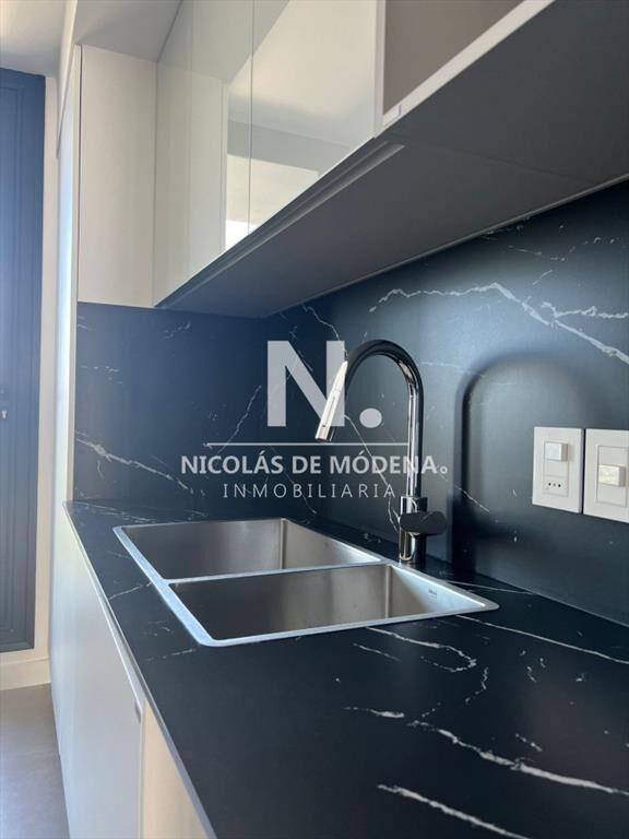Apartamento en venta de 3 dormitorios en Primera