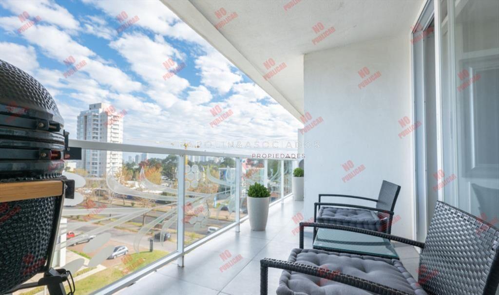 Apartamento en venta de 1 dormitorio y medio en