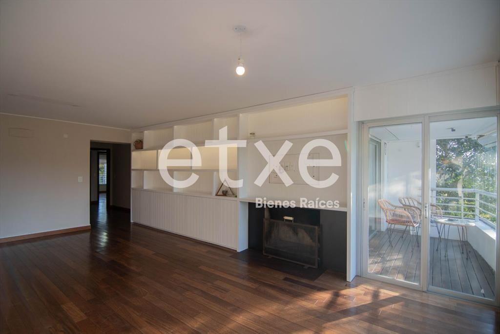 Apartamento en Venta Carrasco...