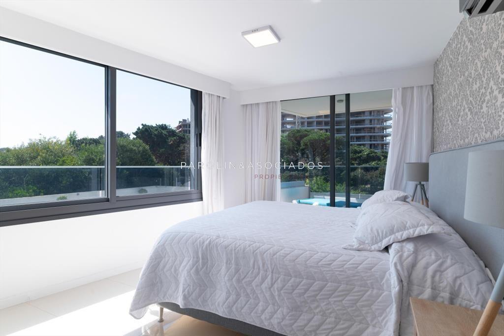 Apartamento en venta en Torre Esmeralda, Punta del Este.