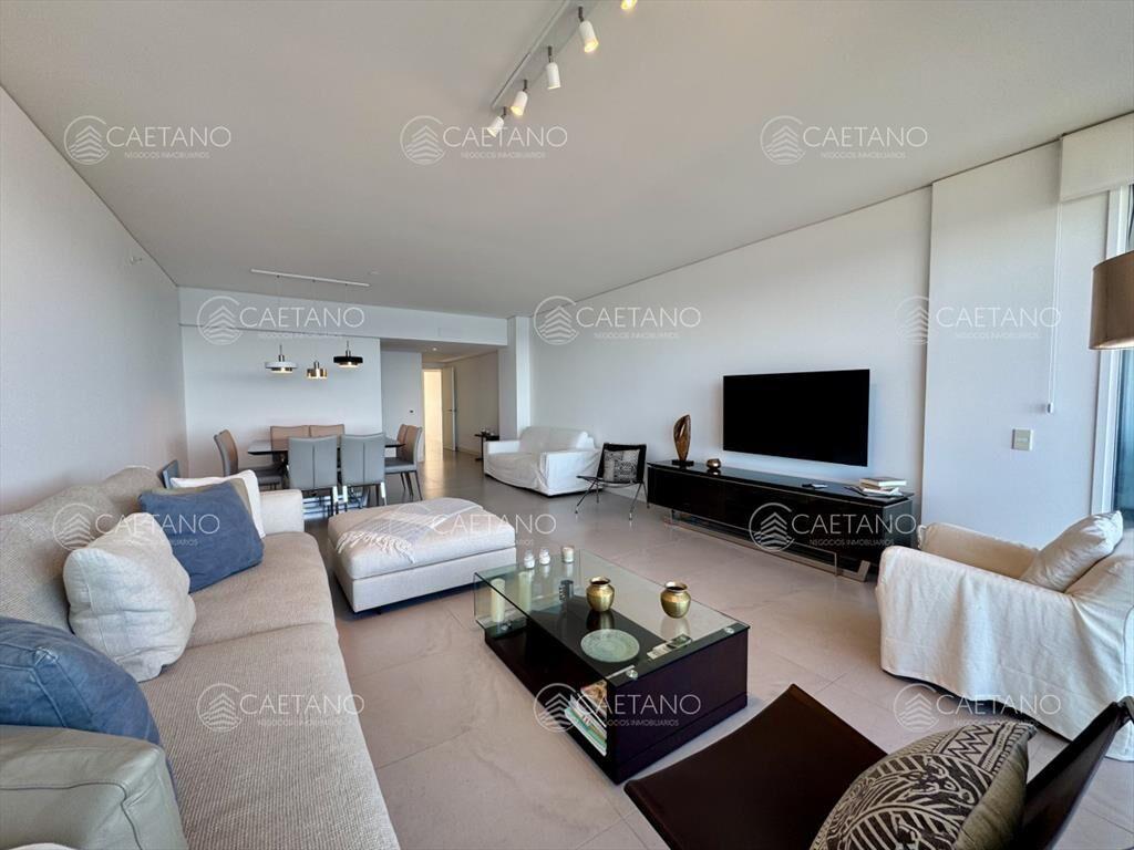 Venta apartamento punta del este, playa brava