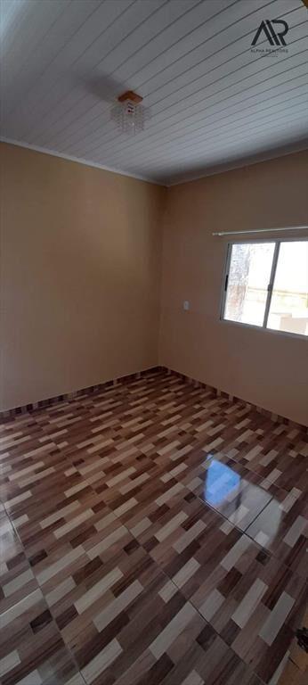Casa en venta c/ cochera en Artigas