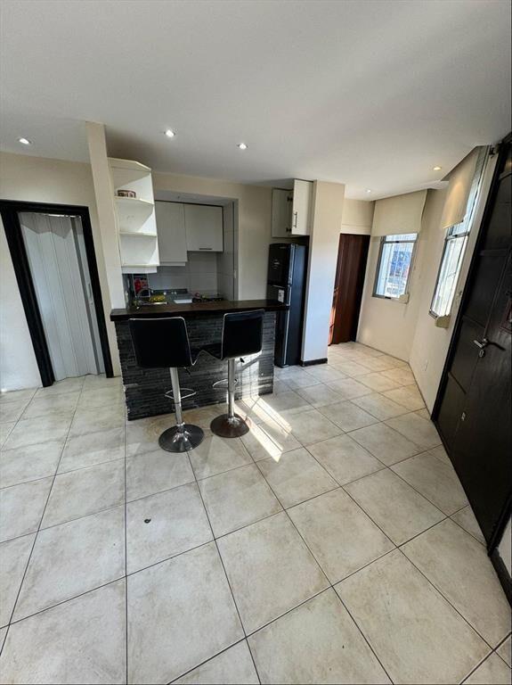 NUDA PROPIEDAD EN VENTA CASA ESQUINA