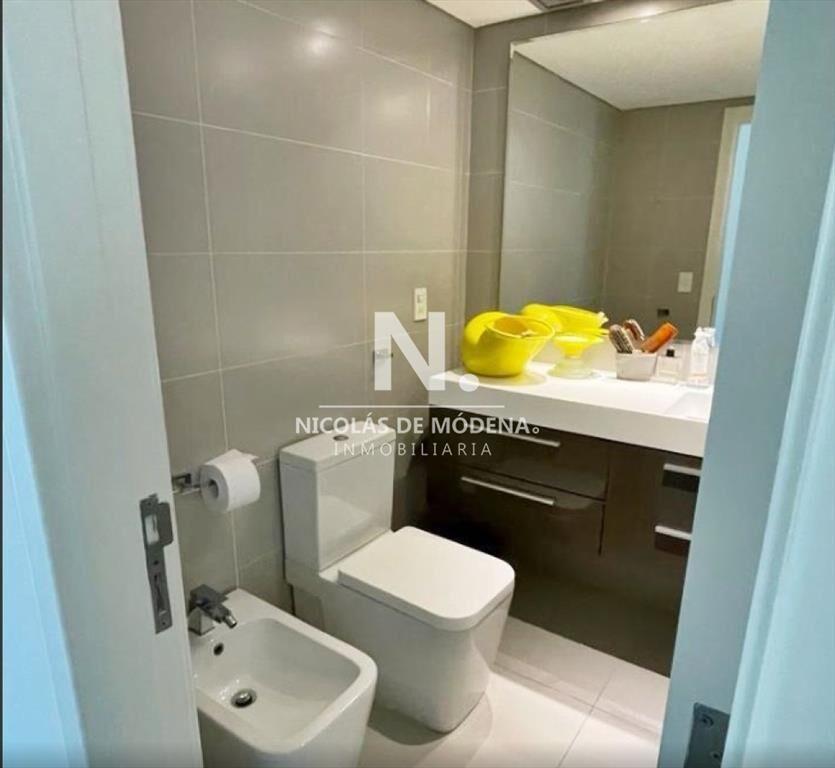 Vende magnífico apartamento en Mansa, Punta del