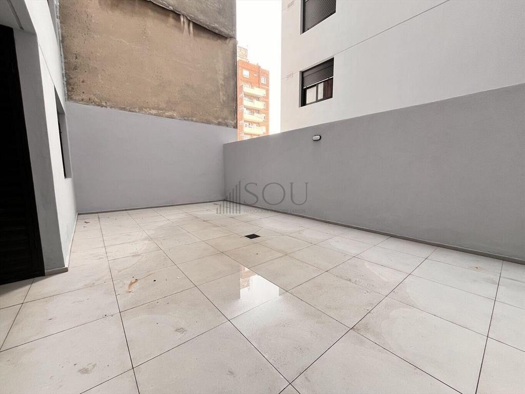 Alquiler apartamento 1 dormitorio, terraza y garaje en el