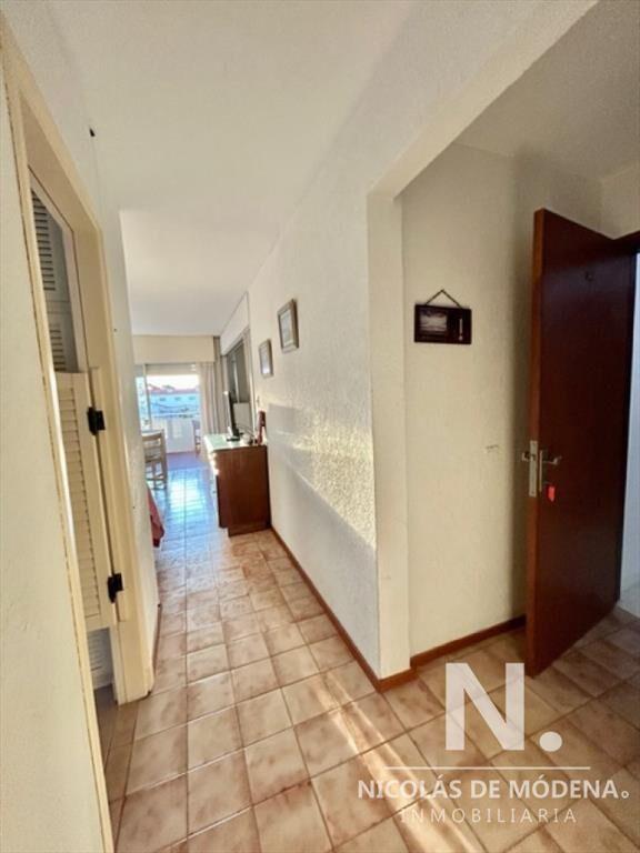 Muy lindo apartamento en Península, a 1 cuadra de la playa