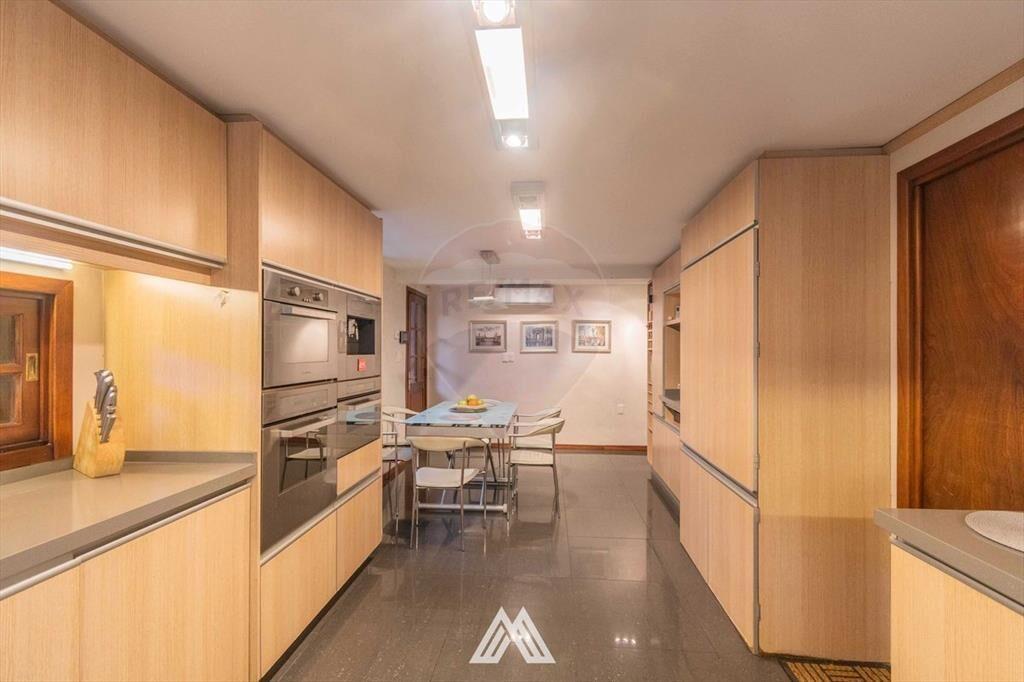VENTA CASA CARRASCO SUR 4 DORM PISCINA PROX RBLA
