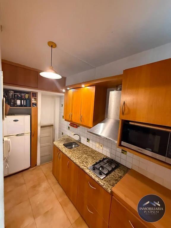 Casa en venta c/ cochera en Punta Carretas