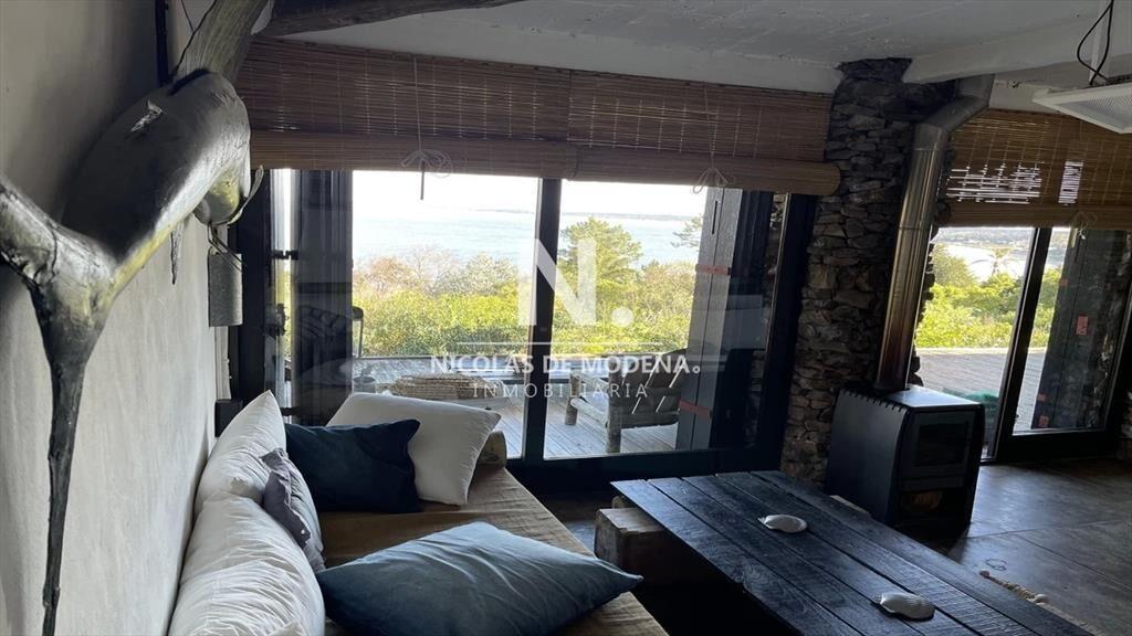 Vende casa en Lomo de la Ballena, de 3 con vista