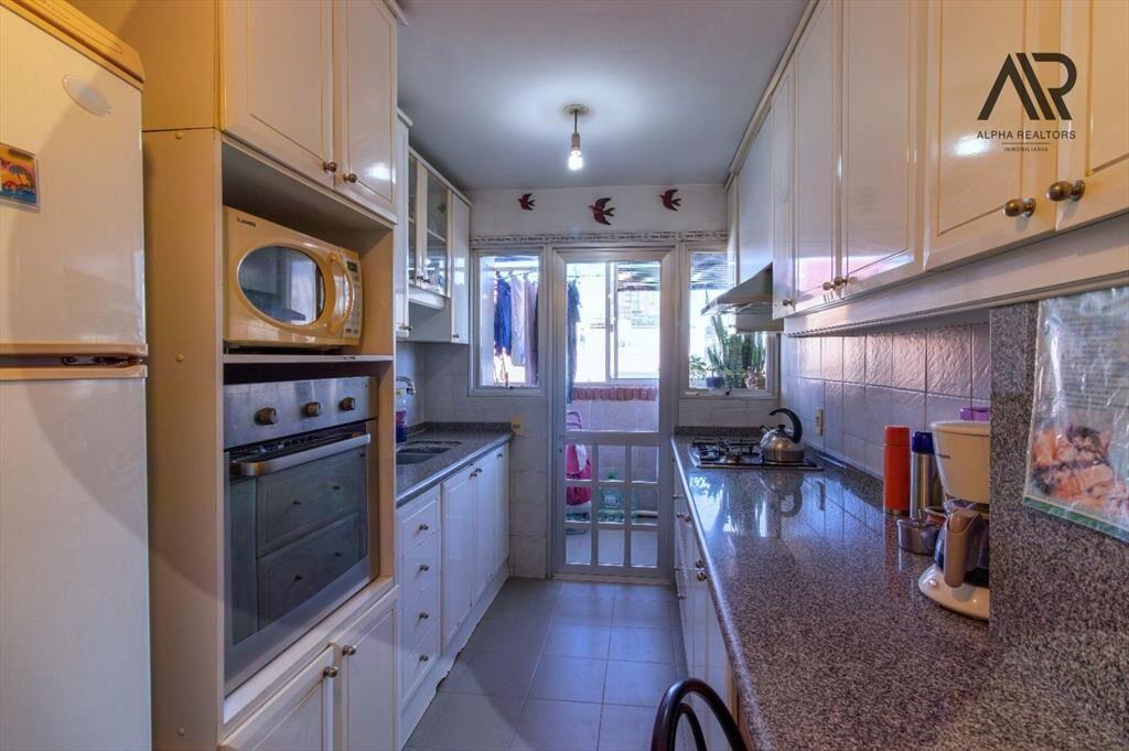 Apartamento en venta c/ cochera en Malvin
