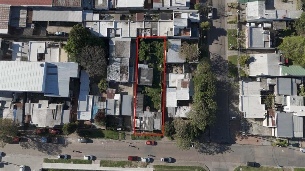 VENTA TERRENO CON CONSTRUCCIONES LAS PIEDRAS