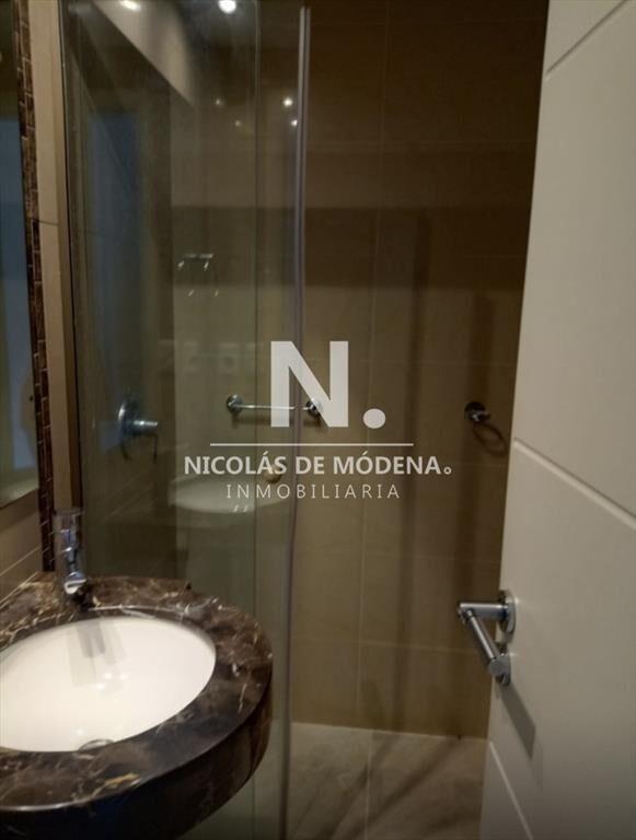 Apartamento de 3 dormitorios en Venta en Playa -